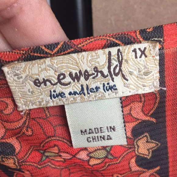 One World top - Picture 4 of 7